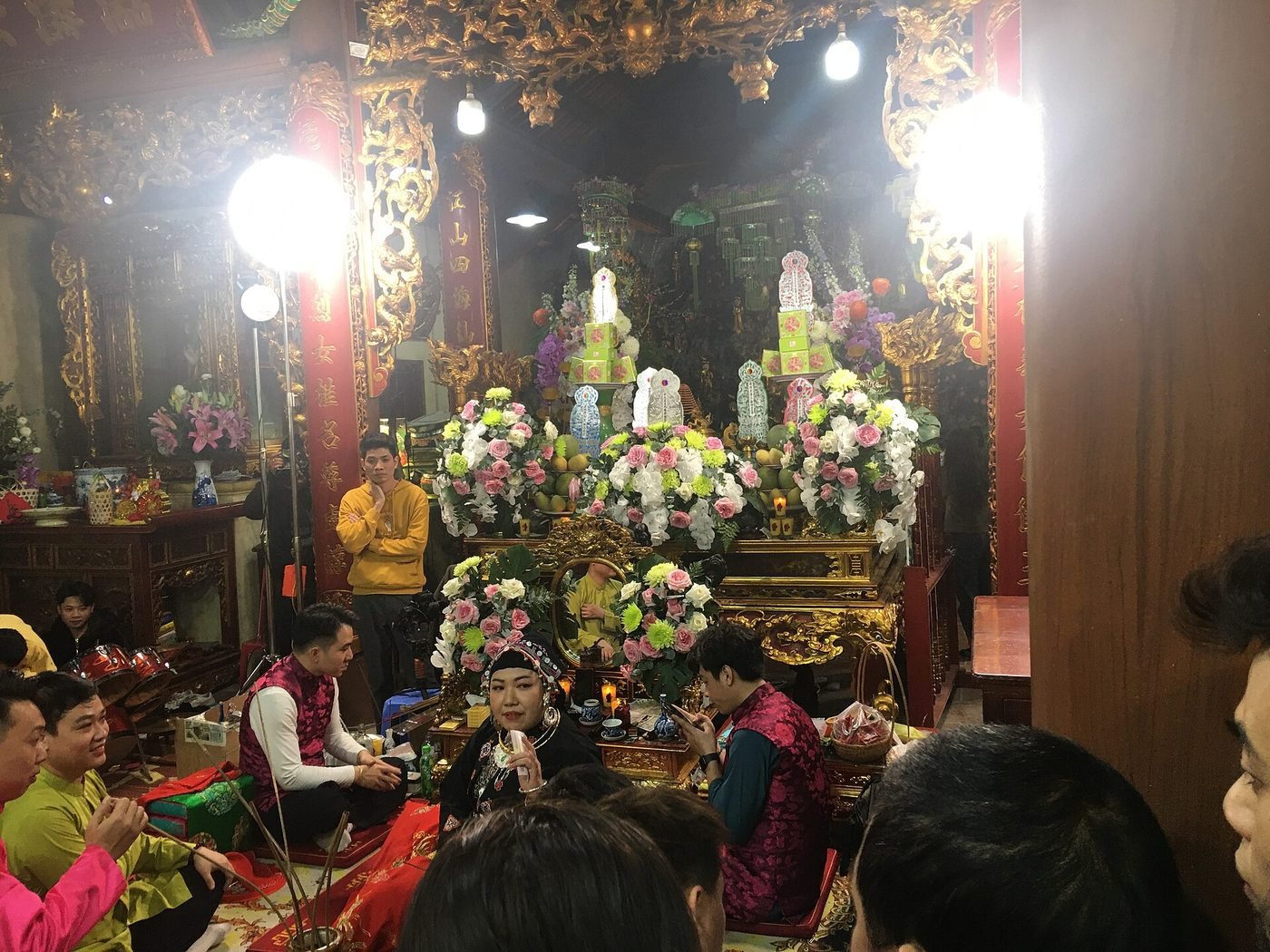 Nghi lễ hầu đồng tại đền Mẫu Đồng Đăng